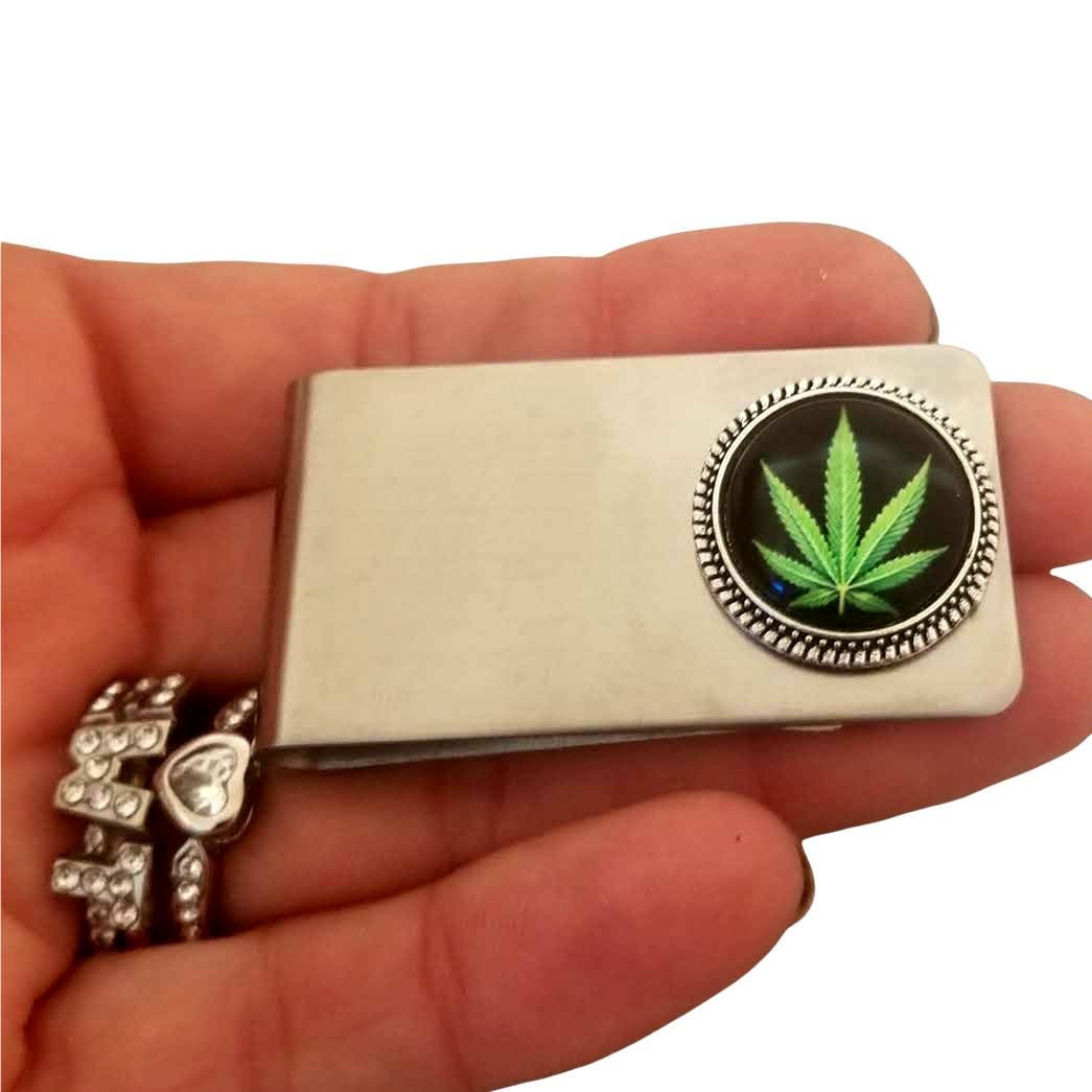 Tassen & portemonnees Bagage & Reizen Reisportefeuilles We'd Stash 420 Marijuana Wrist Wallet Light to Medium Denim Travel Wallet with Heavy Duty Snaps 