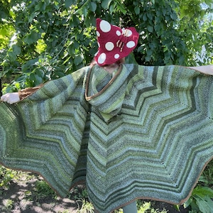 Tattered Cloak Crochet Pattern (US terms) image 6