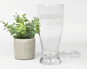 GRANDPA est. 2020 Beer Glass, Pilsner Glass, Father's Day Glass, Gift for Grandpa, Dad Gift, Engraved Beer Glass, Gift for Him,Birthday Gift