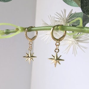 Chunky Gold 3D Star Earrings with 18k Gold Plated Huggie