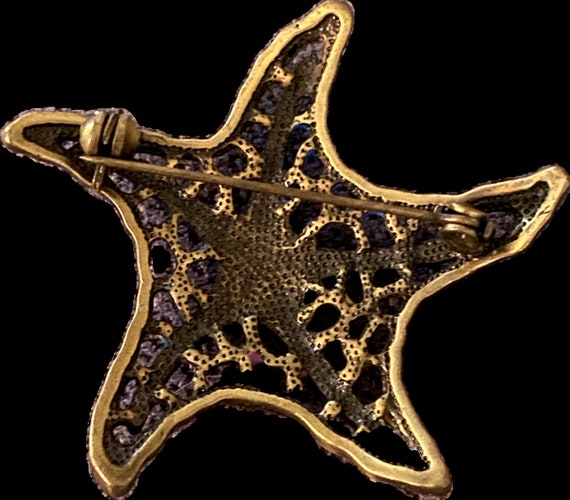 Starfish Brooch Rhinestones Gold Tone Vintage Bea… - image 2