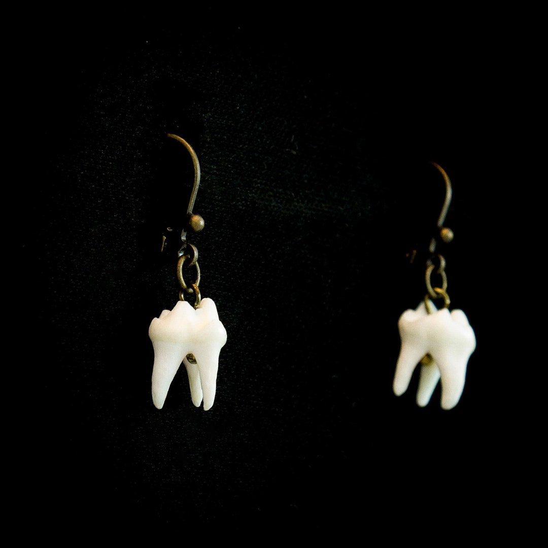 Discount antique brass earrings Discount Raccoon Tooth Earrings