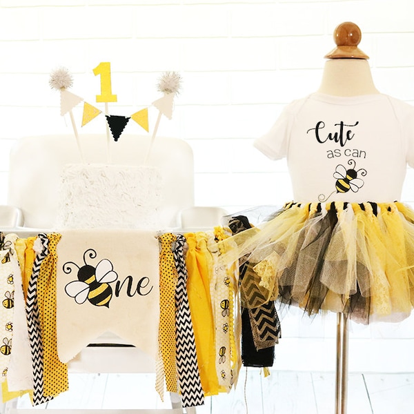 Bumble Bee High Chair Banner and Tutu Birthday Outfit. Bumble Bee Banner and Outfit Set First Birthday Decoration Hunny Bee Birthday  Tutu