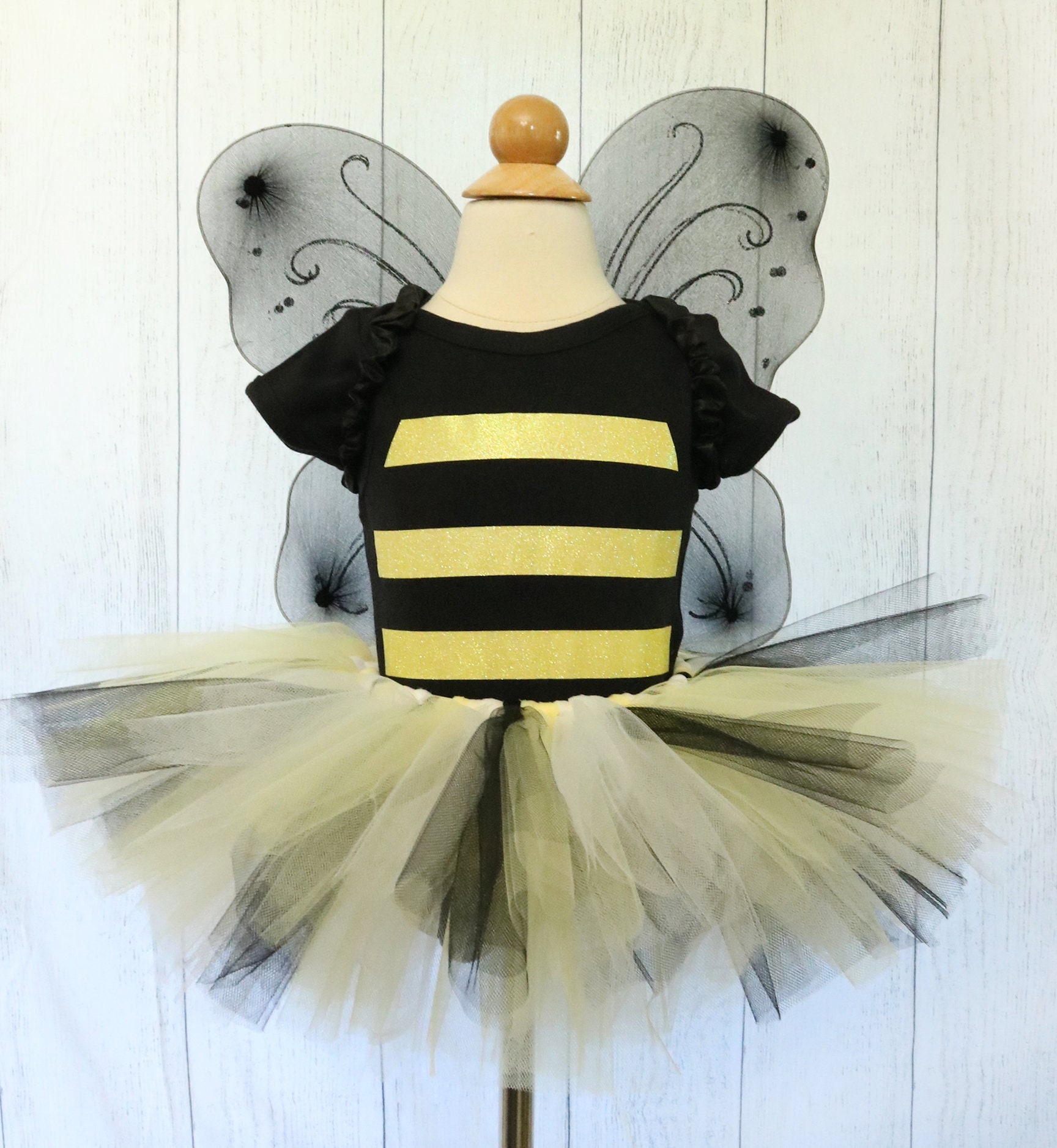 Baby bumble bee outfit 2025