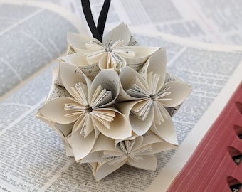 Book Page Ornament, Christmas Teacher Gift Book-lover, Bibliophile, Bookworm present, vintage Christmas, book club, literary