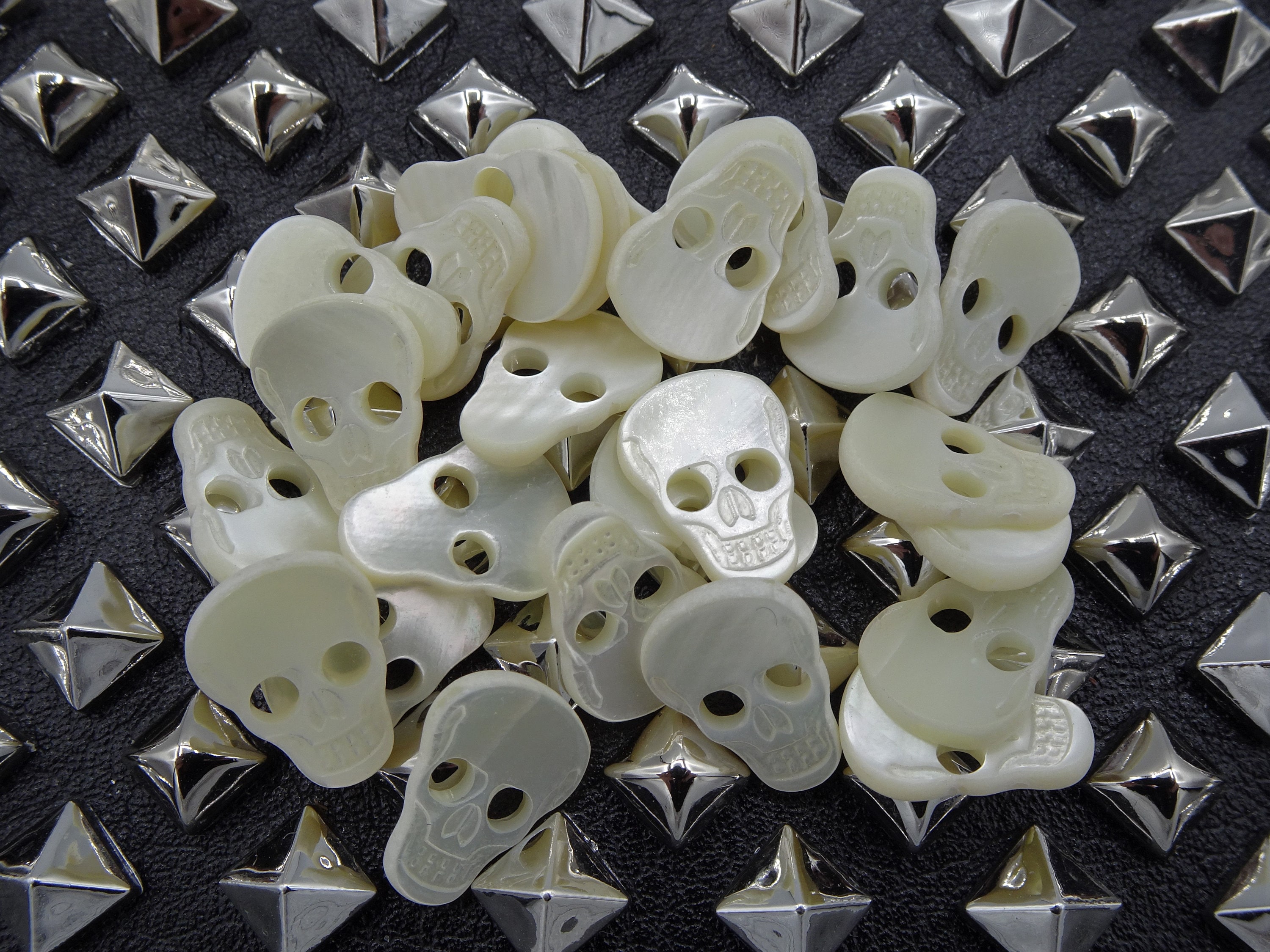 10 Boutons Crâne Argent Antique, œillet Couture, Tête De Mort, Zinc, Pour Projets DIY