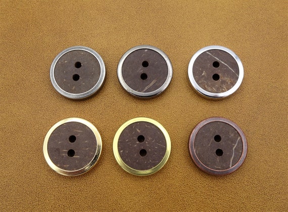 BOTTONI MADREPERLA ROSSO 25mm 10pz MAGLIA, GIACCA, BIANCHERIA, ABITO, BRICOLAGE UOMO, DONNA BOTTONI MADREPERLA ROSSO 25mm 10pz MAGLIA, GIACCA, BIANCHERIA, ABITO, BRICOLAGE UOMO, DONNA