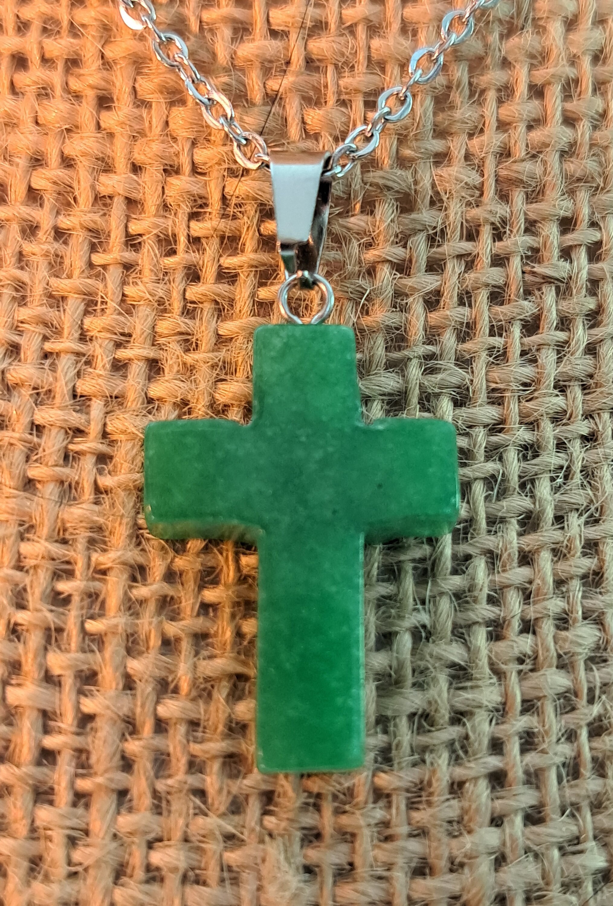 Harry Styles cross necklace. | Harry styles, Harry styles photos, Harry  styles pictures