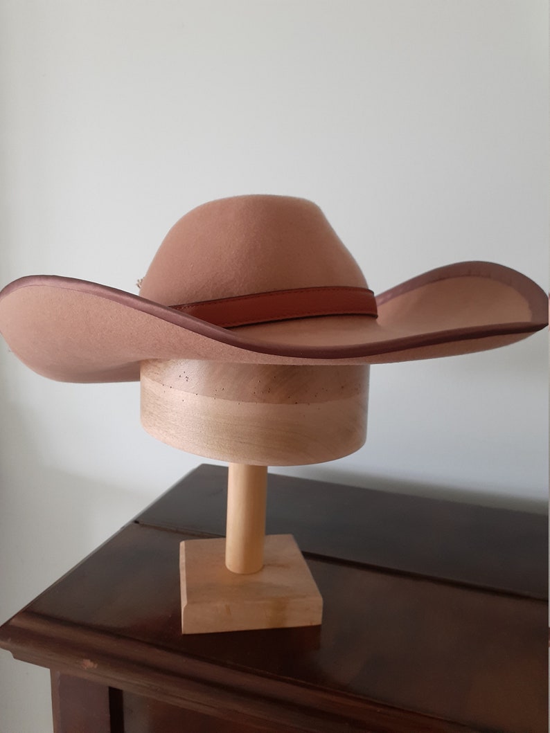 Tan felt cowboy hat image 3