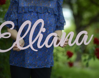 BELLA Script Font Wooden Name Sign Boy Girl Nursery Name Sign Family Sign Baby Shower Gift Birthday Party Wedding Anniversary Last Name