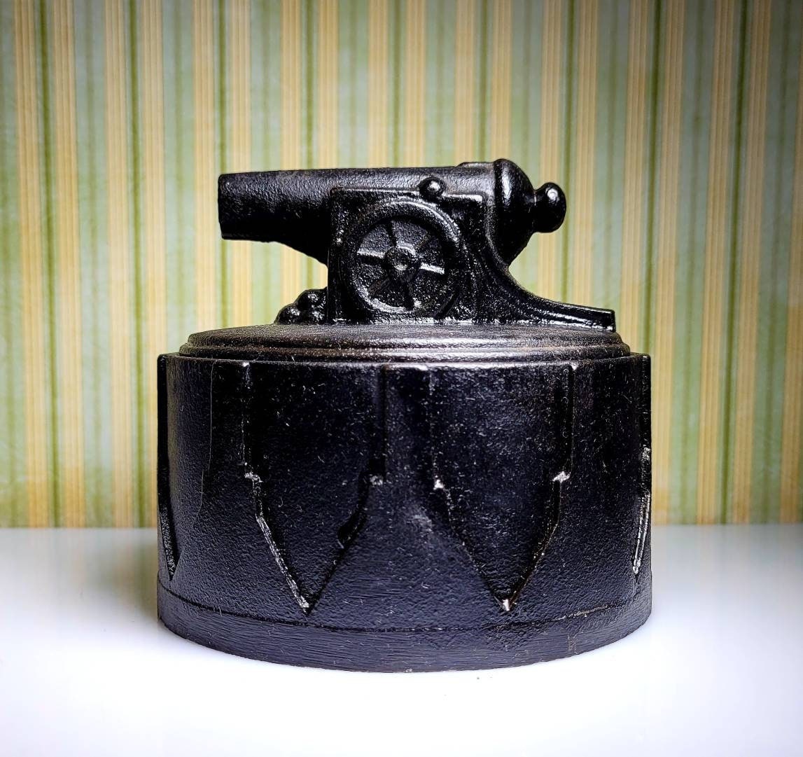 The Iron Art Company of Philipsburg, New Jersey, LB67 Cast