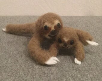 Needle Felt Sloth Pair - Mother And Baby Sloth - Sloth Figurine - Felt Animals - Sloth Baby - Sloth Fabric - Sloth Plush - Sloth Gift