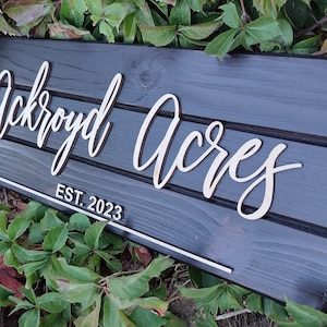 Outdoor Farm Sign, Custom Acres Sign, Personalized Farm Sign, Barn Sign, Custom Farmhouse Sign, Wooden Ranch Sign, Family Name Plaque Gift