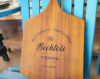 Family Pizza Serving Board, Personalized Pizzeria Peel, Tray, Custom Engraved Pizza Shovel, Family Pizzeria Gift, Homemade Fresh Pizza Gifts