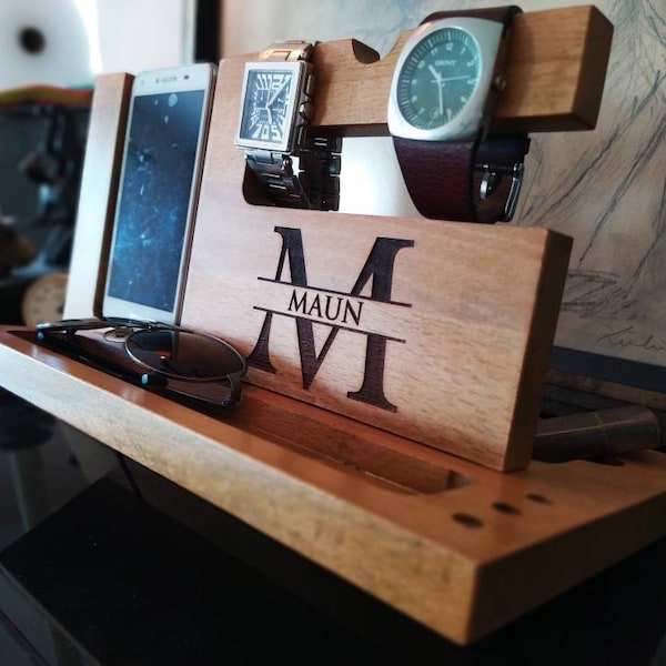 Wooden Docking Station Gift, Docking Station, Charging Station, Docking station for men gift, Desk Organizer for Lawyers, Wood Phone Stand