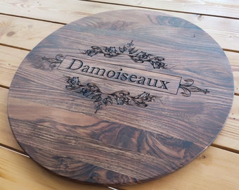 Family Name Lazy Susan Turntable, Custom Wooden Lazy Susan, Turntable Cheeseboard, Rotating Charcuterie Board, Dining Table Centerpiece