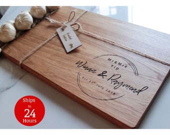 Tabla de cortar de madera grabada, regalo de boda personalizado, regalo de aniversario de tabla de cortar grabado personalizado, regalo de boda para pareja