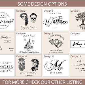 Puede incluir: Doce opciones de dise&ntilde;o diferentes para un letrero de madera personalizado. Los dise&ntilde;os incluyen una variedad de temas, como familia, boda, aniversario y vacaciones. Los letreros est&aacute;n hechos de madera y tienen un acabado natural.