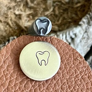 Timbro in metallo per denti // Fustella in metallo per denti // Timbri in metallo // Timbro punzone / Timbro in acciaio / Timbro in metallo piccolo