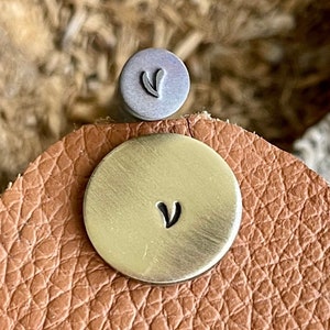 NU BUCHSTABE Metallstempel || Griechisches Alphabet Metall Würfel || Metallstempel || Schmuck-Stanzer | Stahlstempel | Winziger Metallstempel