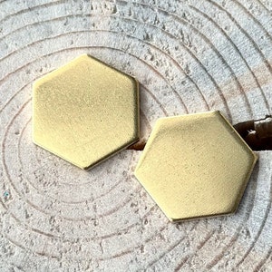 六角形真鍮ブランク (29 x 25 mm-1.14&quot;x0.98&quot;) || 10-500 スタンピングブランク (厚さ 2 mm、12 ゲージ)