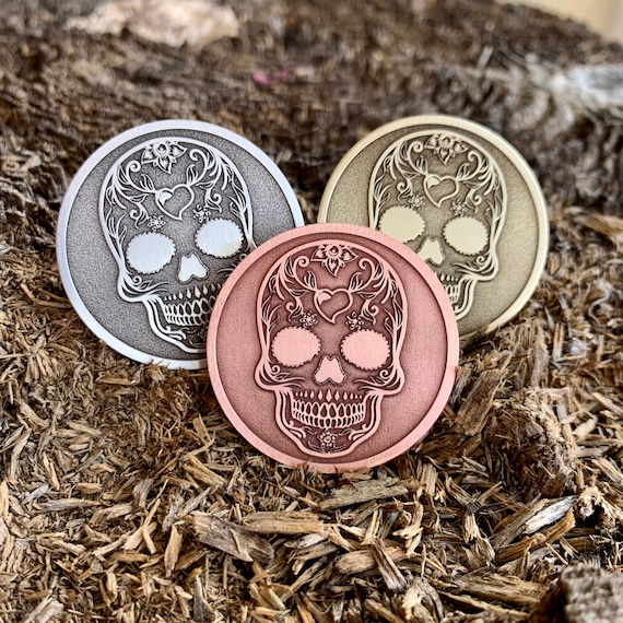 Skull coin deals necklace