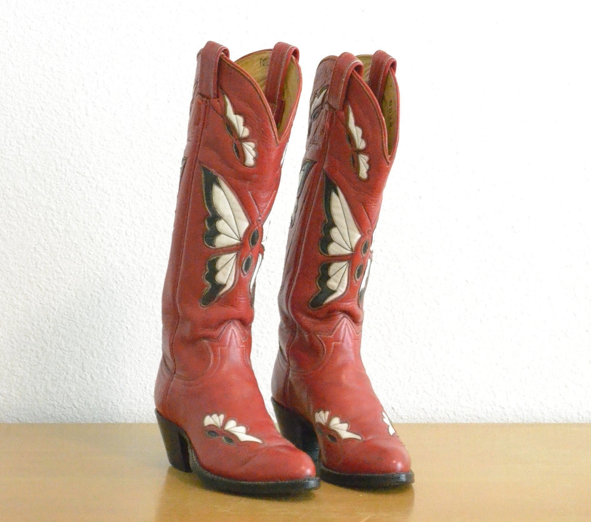 Cherry Red Single Line Design Calfskin Cowboy Boots - Espinoza Boot Maker