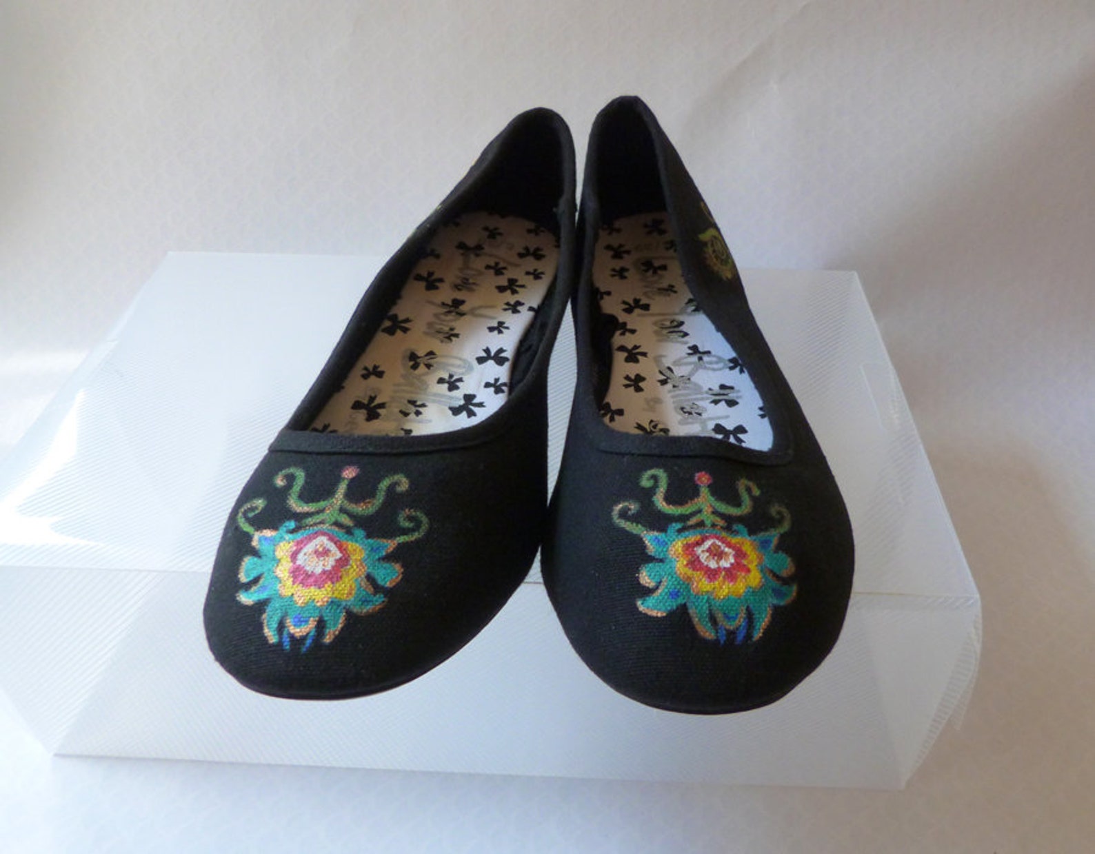 folk art flower decorated black canvas flat ballet pumps uk 6 eu 39.5 us 8.5