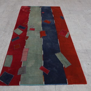 5x9 funky distressed Turkish vintage kilim rug tribal bohemian rustic decorative rug modern red blue gray patchwork wool kilim rug 272x150cm