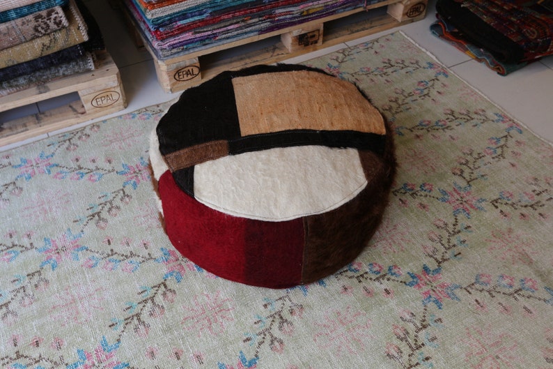 Round pouf Kilim pouf Victorian decor pouf Patchwork pouf Black pouf Poufs Beige pouf Brown pouf Decorative pouf Gypsy decor pouf