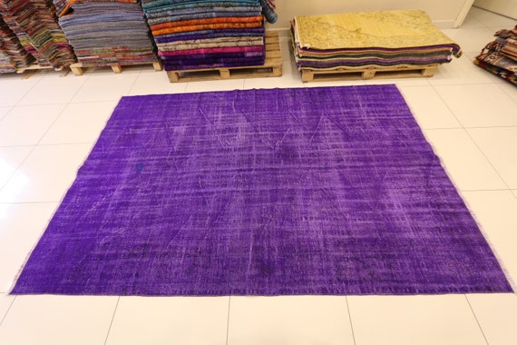 purple carpet