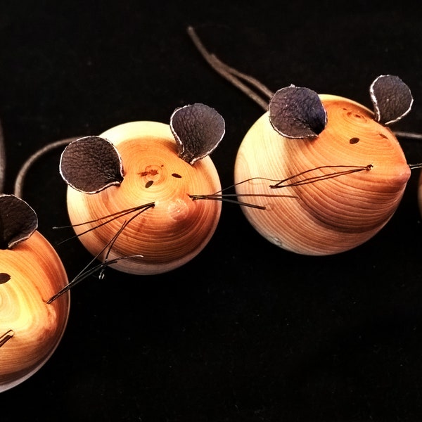 Large / Medium Mice,Handcrafted ,YEW wood,Special,Gift,Christmas,Birthday,Executive Toy, 21st,Anniversary,Housewarming,Fathers Day