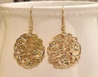 Round gold filigree earrings, Gold dangle earrings, Dangle earrings, Gold jewelry, Gifts for her, Birthday gifts, Mother's day gifts, Gifts