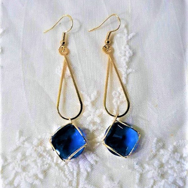 Blue crystal earrings, Blue and gold earrings, Blue dangle earrings, Royal blue jewelry, Something blue, Gifts for her, Birthday gifts