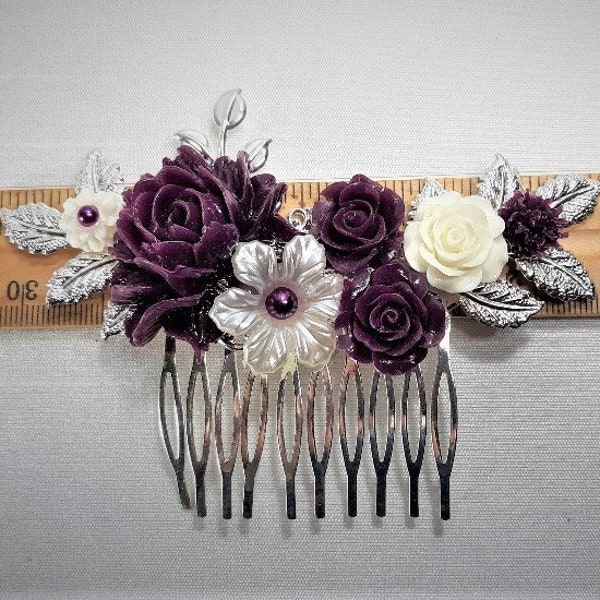 Purple Plum/Eggplant color wedding hair comb, bridal hair comb, wedding accessory, hair comb, wedding comb, bridal comb, purple hair comb