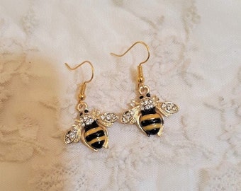 Bee earrings, Honeybee earrings, Gold dangle earrings, Bee jewelry, Gifts for her, Birthday gifts, Animal earrings, Insect earrings
