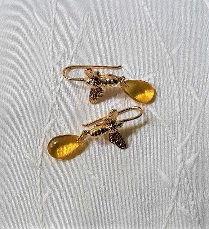 Honey Bee Earrings Honeybee Jewelry Gold Dangle Earrings Etsy