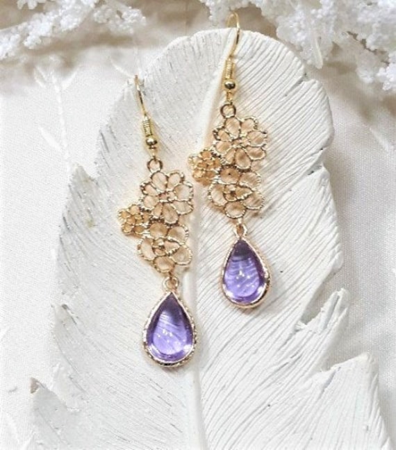 Flexible Purple Stone Choker Earrings Tikka Passa Jhumer Set – Amazel  Designs