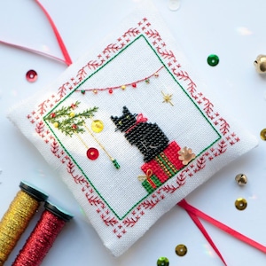 Winter Christmas Cat Decoration Cross Stitch and Beads Digital Pattern (PDF)