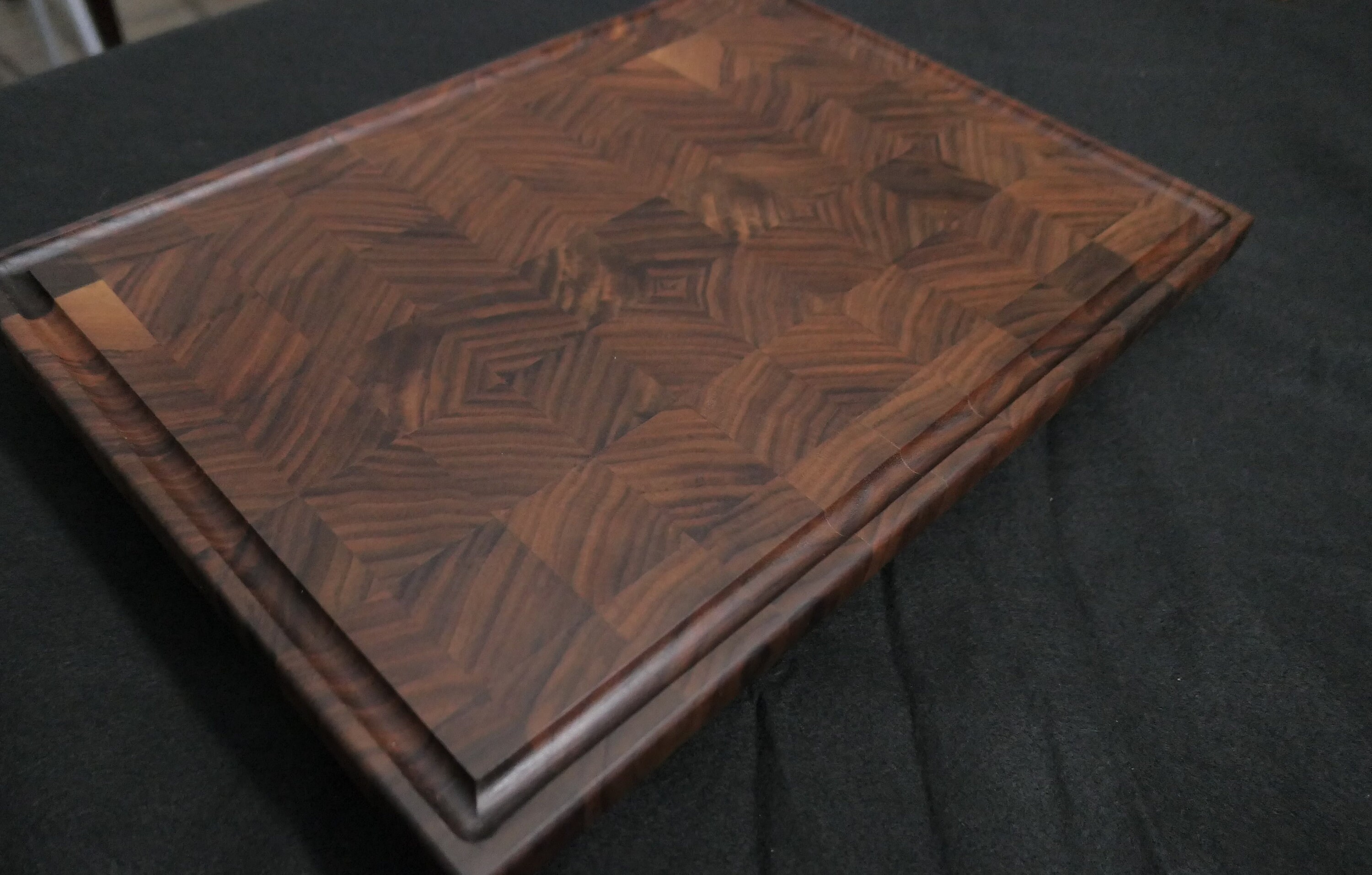 End Grain Walnut Butcher Block with Chamfered EdgeSQ117 — Beautiful