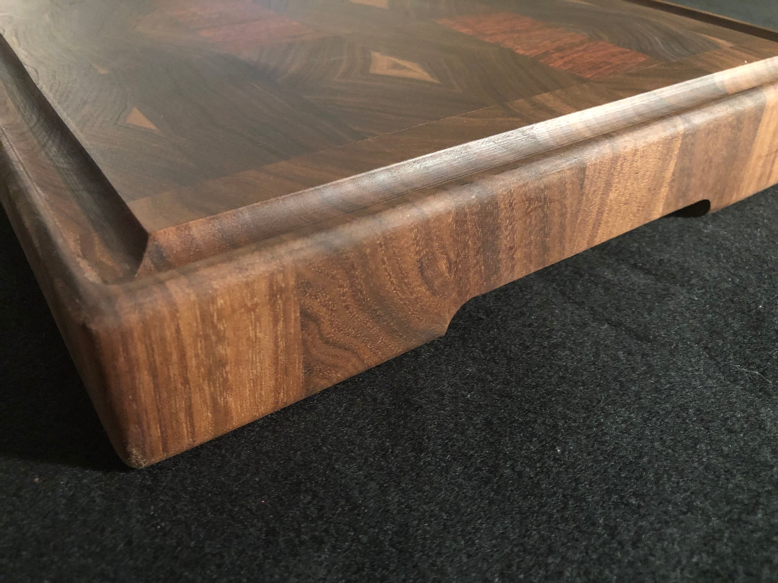 End Grain American Black WalnutSQ108 — Beautiful boards made for You