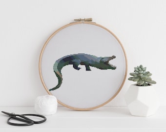 Crocodile Polygonal geometric cross stitch pattern  PDF