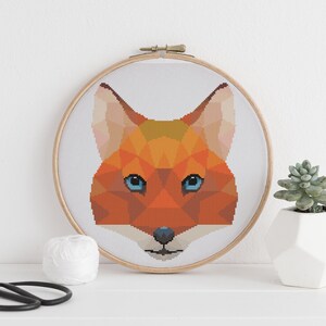 Polygonal Fox geometric cross stitch pattern  PDF