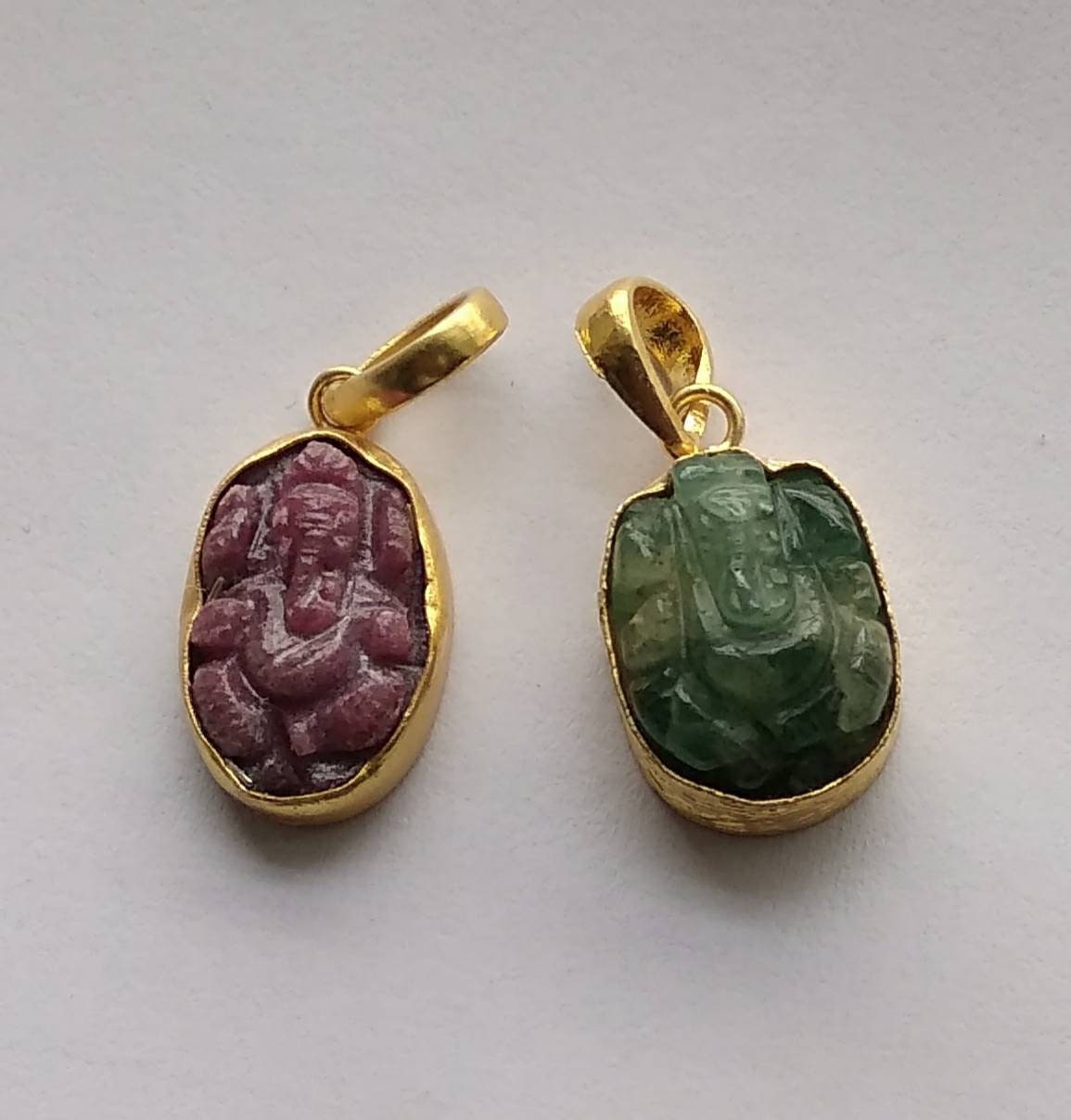 Emerald ganesha deals pendant