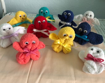 Animal Washcloths.Great Gift! Baby Shower! Teacher!