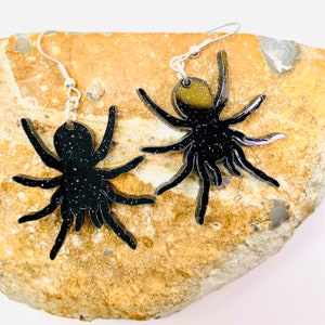 Creepy Crawly Spider Acrylic Earrings, Black Glitter Halloween Earrings Pierced or Clip-on