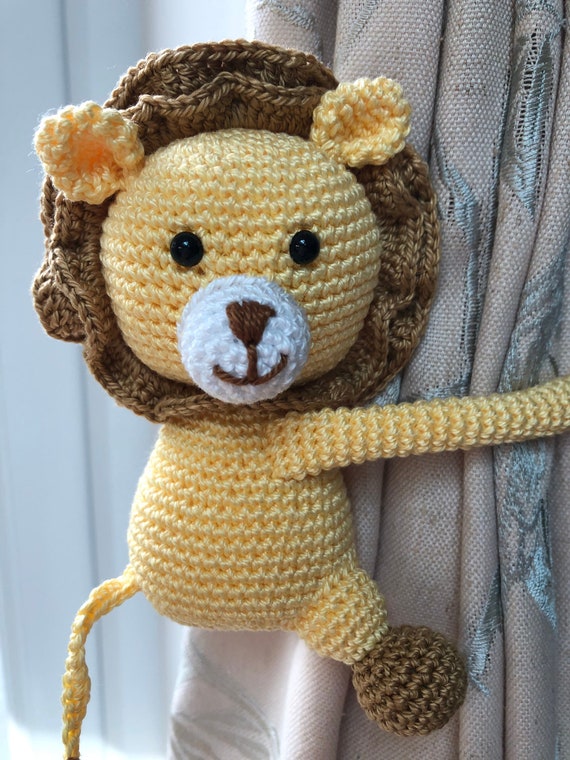 Pair of Crochet Lion Curtain Tie Backs, Animal Tiebacks, Nursery Decor