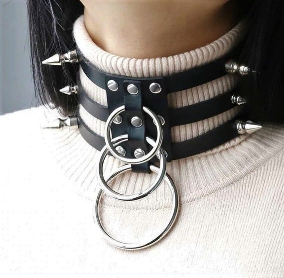 3 Ring Spike Collar, spiked collar, spiked choker, spike collar, spike choker, o ring choker, o ring collar, bdsm-gear for women