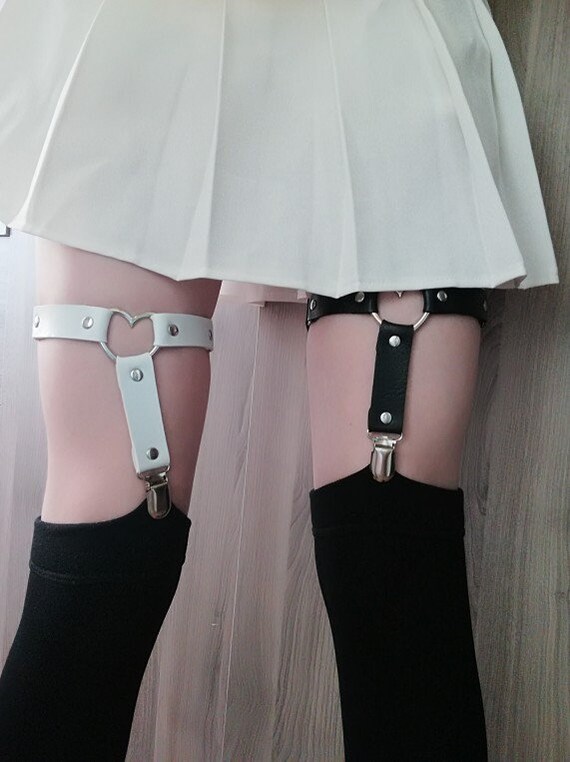 leather heart garter