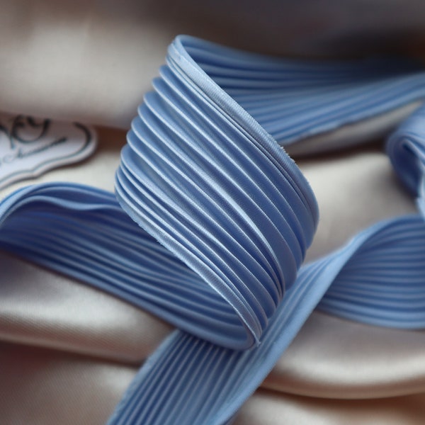 Silk Shibori Ribbon N4, Shibori Ribbon, bluish greyish Natural Silk, Non-toxic paint, shibori jewelry making, Jewelry making and beading,